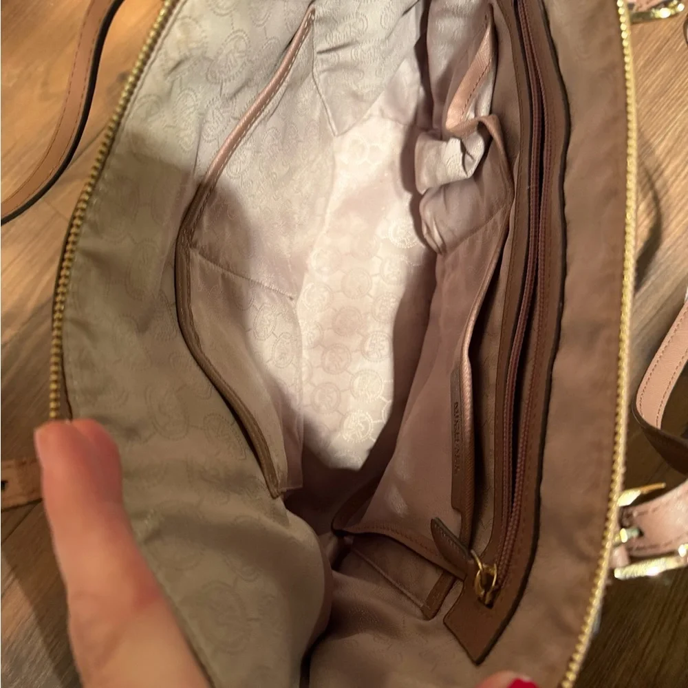 Michael Kors Blush Pink Tote - Picture 4 of 4